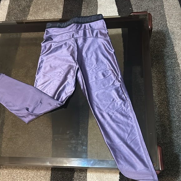 Colorful NIKE Leggings Set - Picture 3 of 4